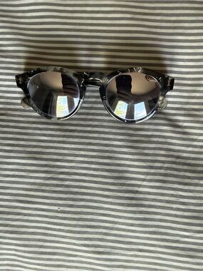 Illesteva Leonard Silver Tortoiseshell Sunglasses with Mirrored Lenses